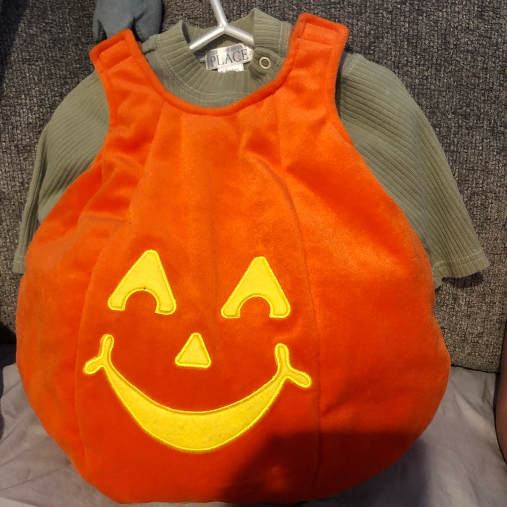 Pumpkin Halloween costume